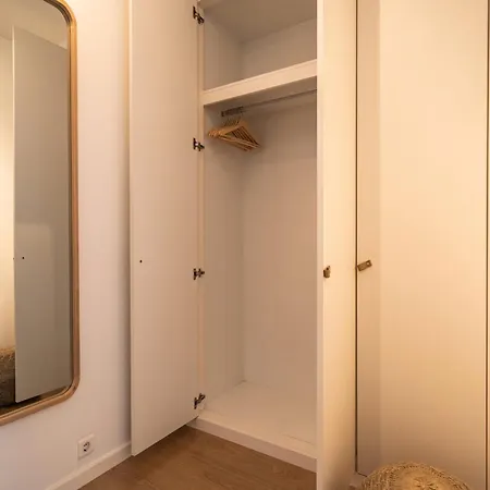 Akicity Entrecampos Elderberry Apartment *